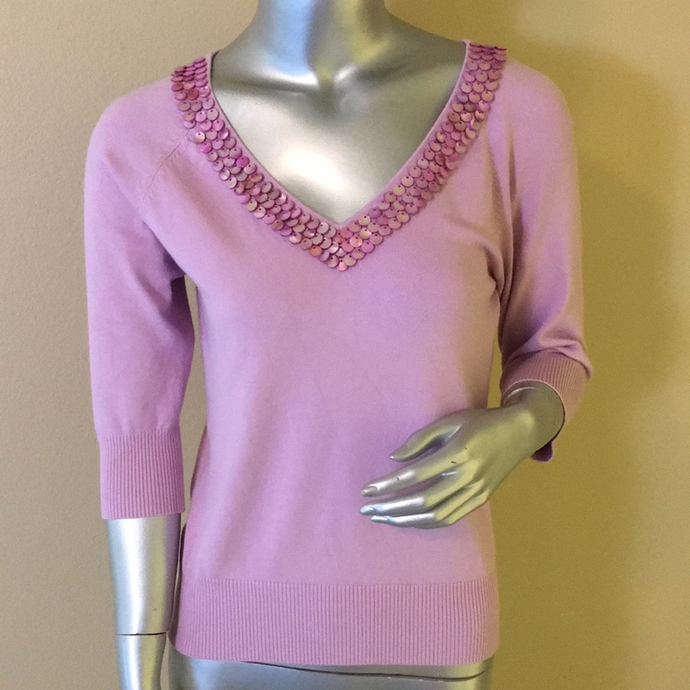 Vertigo Paris V-Neck Sweater Top